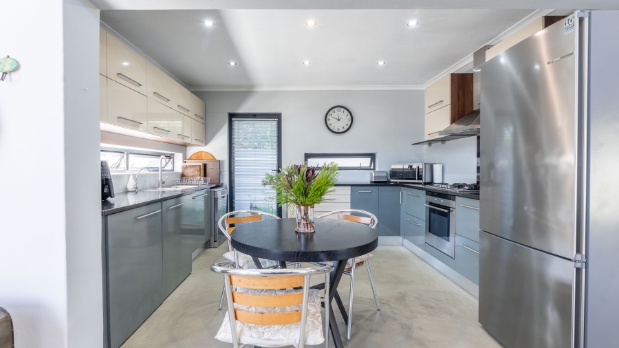 3 Bedroom Property for Sale in Parklands Western Cape